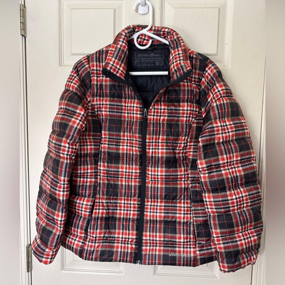 EDDIE BAUER Women’s Lightweight Puffer Jacket Size Large Red & Black Plaid